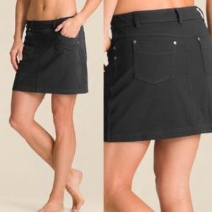 Athleta Black Faux Denim Bettona Classic Skort